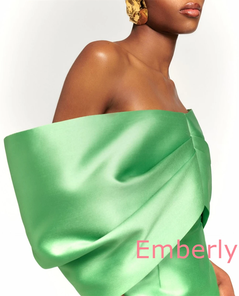 Customized Formal Green Satin Evening Dress Modern Boat Neck Off theShoulder Sleeveless Party Dress High Quality Celebrity Gowns