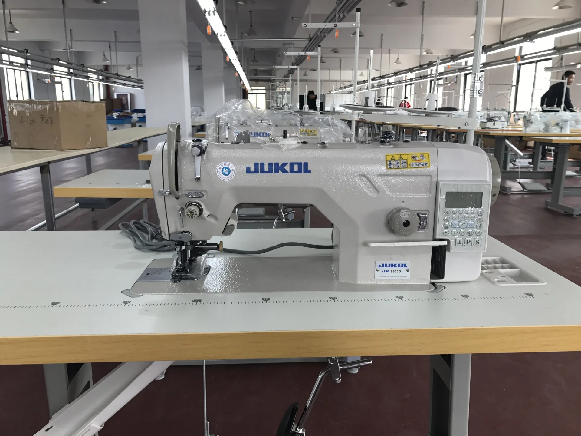 Bag Cutting Machine, Flat Sewing Machine with Knife, Computerized Flat Car with Knife, Multi-functional Quilting and Edge Lockin