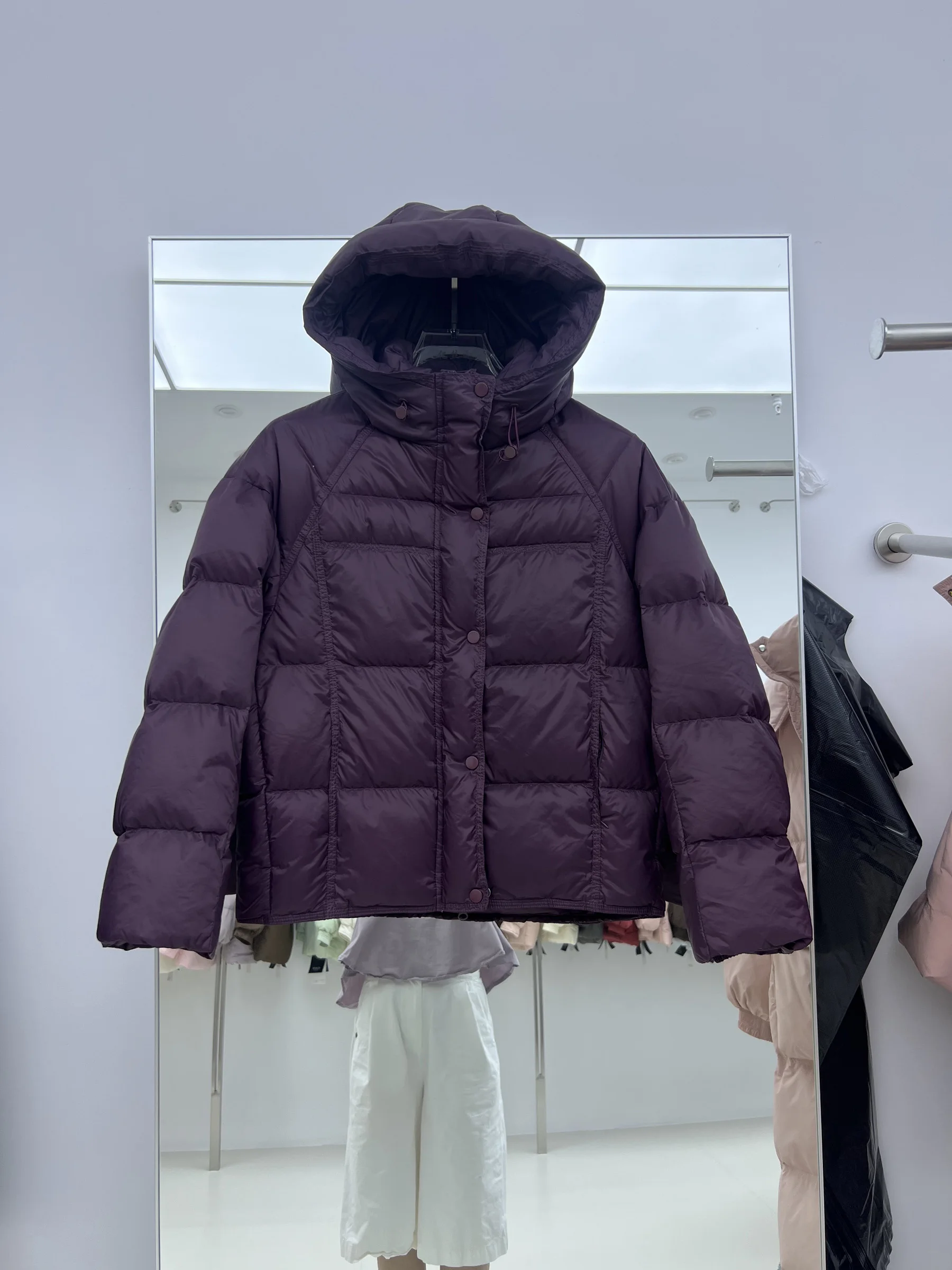 

2025 Winter New Women's Down Jacket Commuting Windproof Hooded Duck Down Jacket