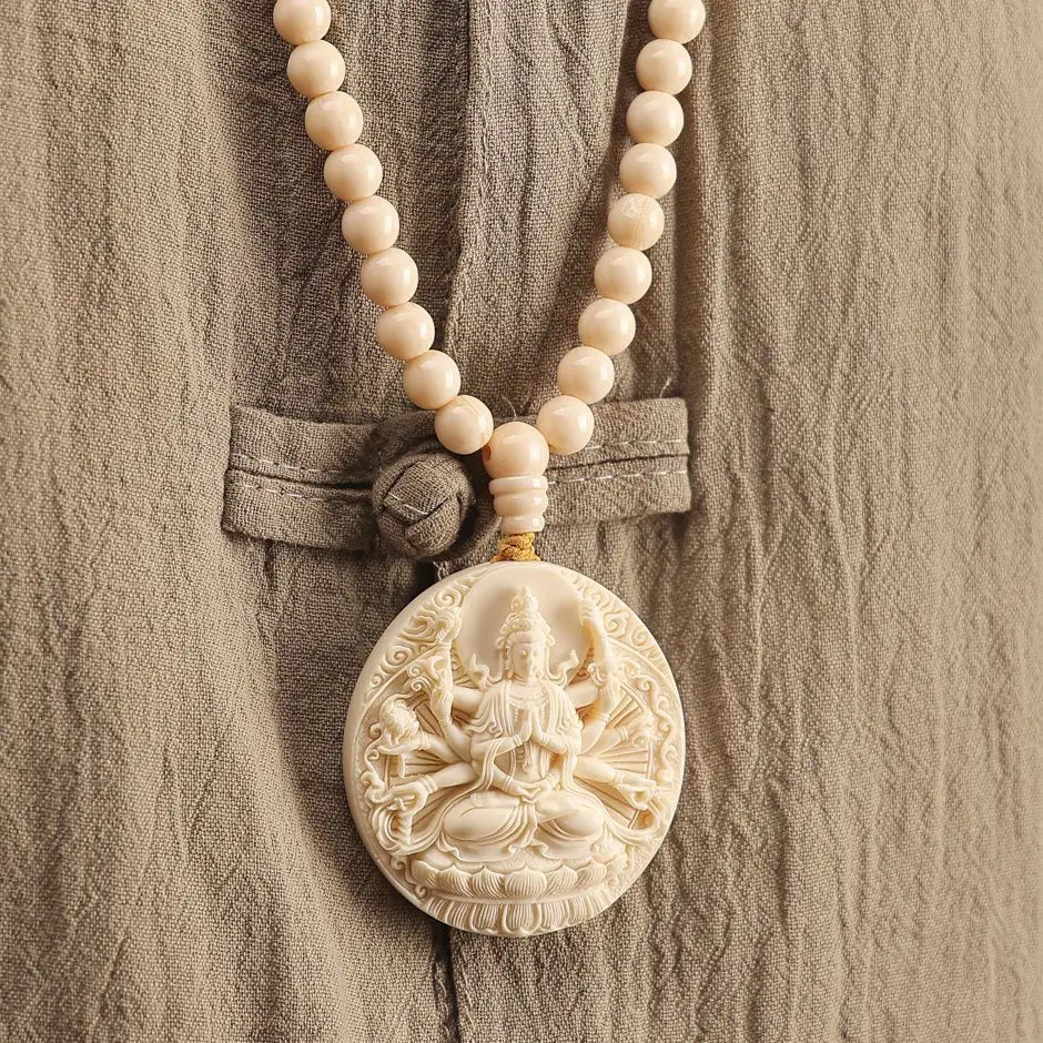 Pure Natural Ivory Fruit Hand-carved Thousand-hand Guanyin Pendant Patron Saint Amulet Good Lucky Round Brand Necklace Charms