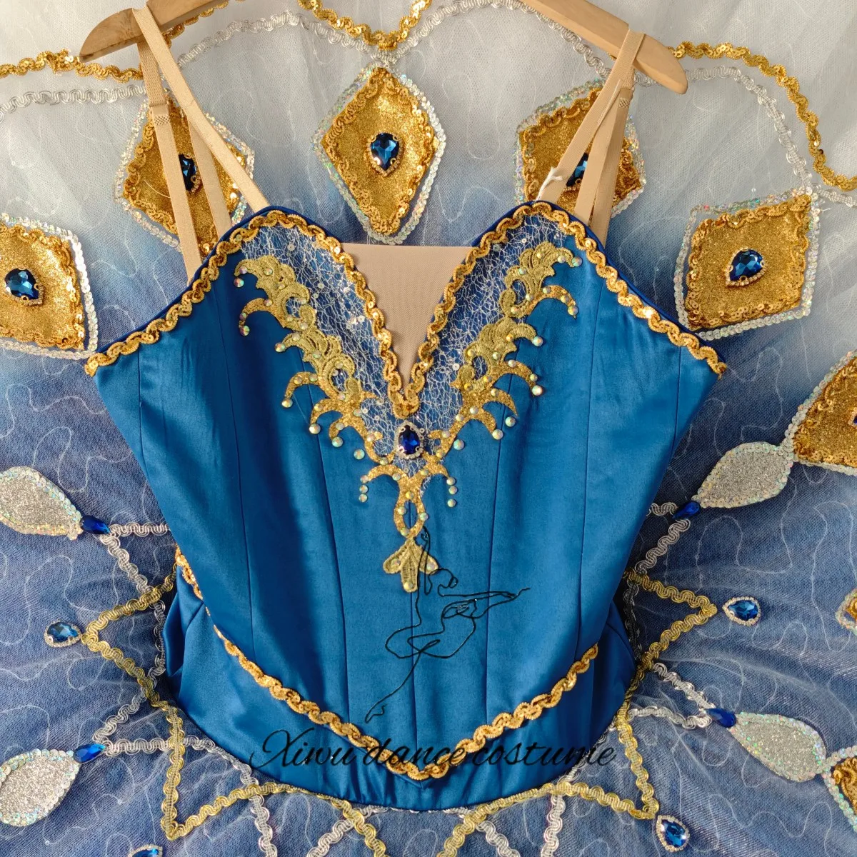 공작새 깃털 로얄 블루 발레 플래터 튜튜