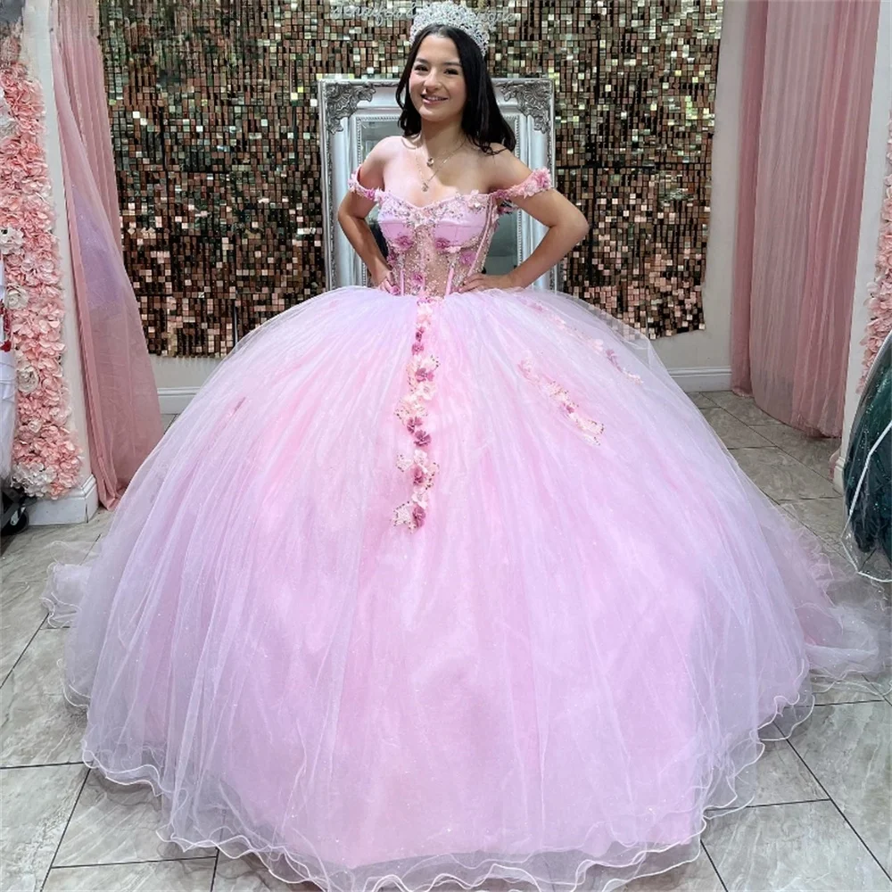 Graceful Pink Princess Quinceanera Dresses Charming Off Shoulder Appliques Tull Corset Up Ball Gown Sweet 16 17 Birthday Vestido