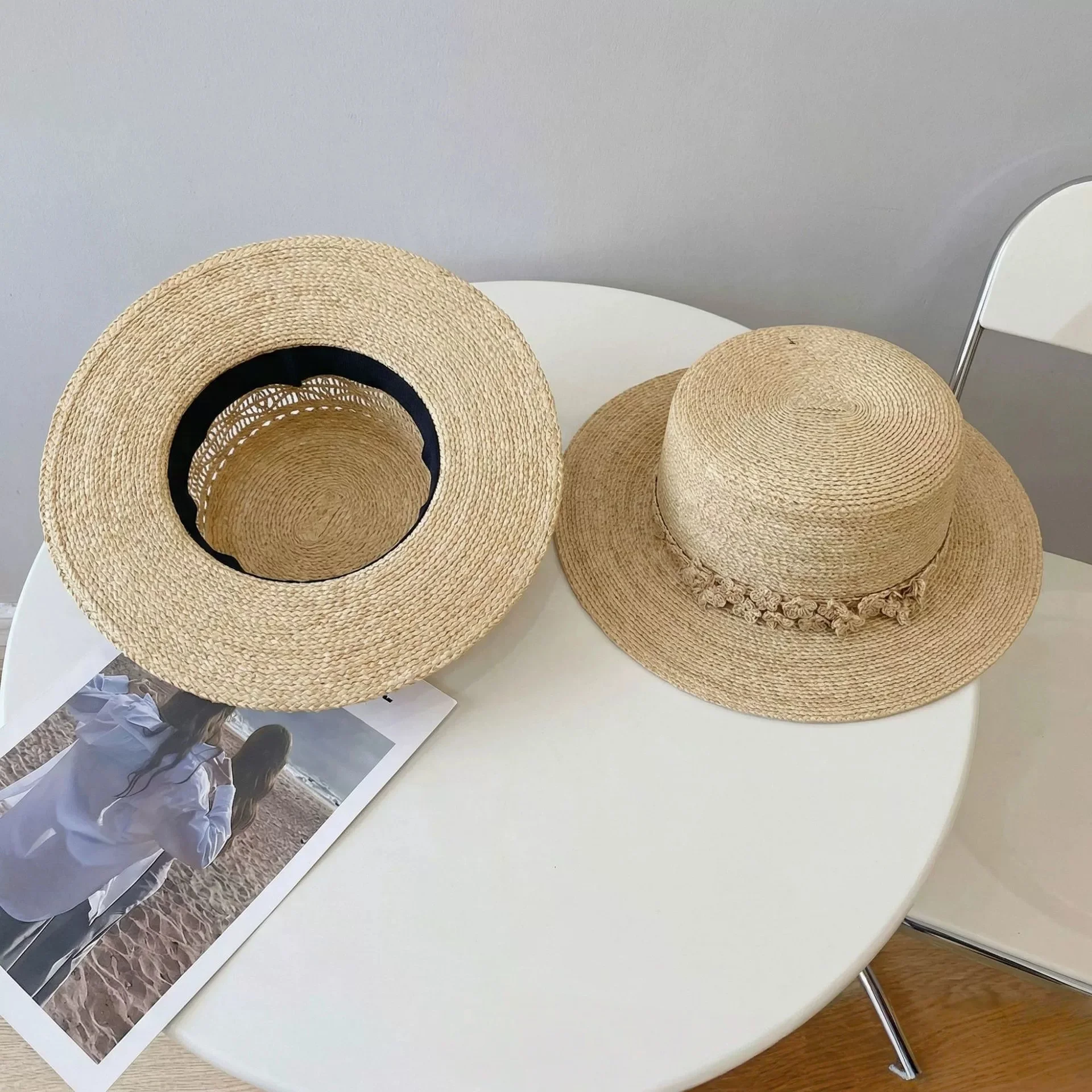 

Натуральная соломенная шляпа с плоскими полями для женщин, в ретро-стиле, с короткими полями, в британском стиле, для защиты от солнца, для отпуска и пляжа
