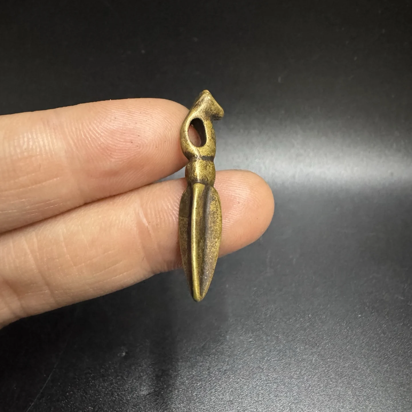 Exquisite Brass Horse-Head Vajra Pendant - Elegant Home Decor Sculpture, Necklace Keychain Accessory
