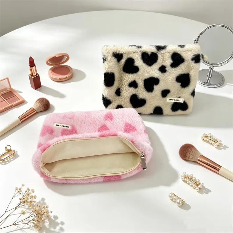 Korean Style Heart‑Print Plush Cosmetic Bag Soft Fluffy Large Capacity Handheld Zipper Pouch For Skincare Makeup Travel Storage