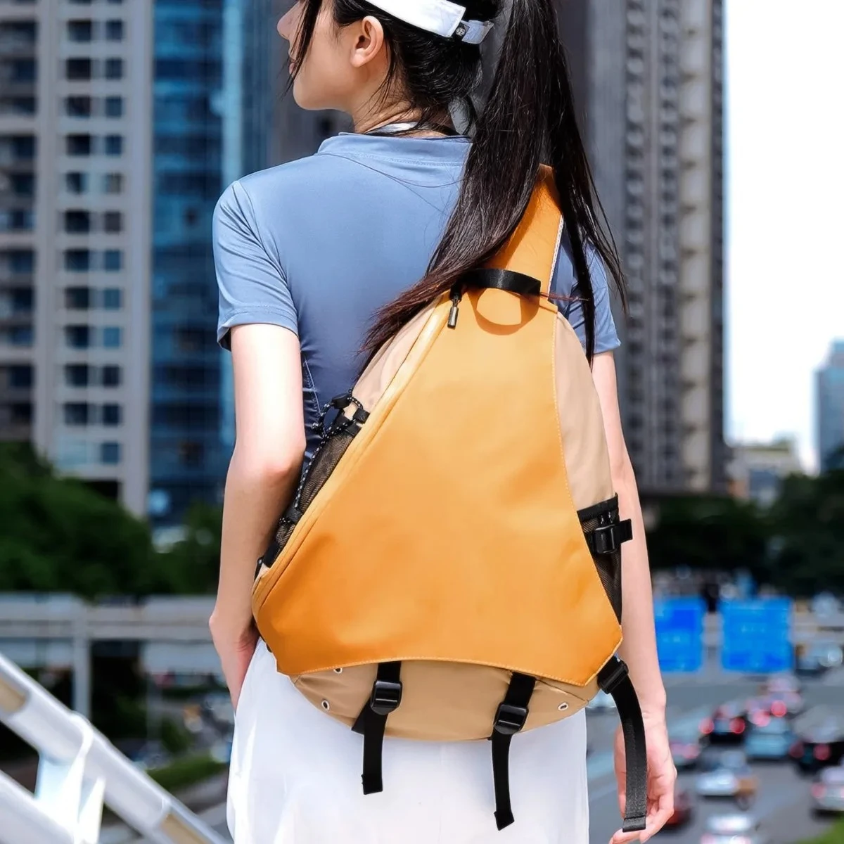 

Large Crossbody Waterproof Shoulder Bag with Adjustable Strap, Fashion Sling Chest Bags for Travel Sports