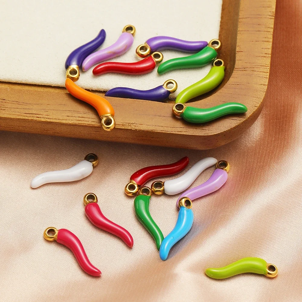 

5pcs Stainless Steel Multi Color Pepper Charms Cute Chili Pendant for DIY Kids Jewelry Making Necklace Bracelet Accessories Bulk