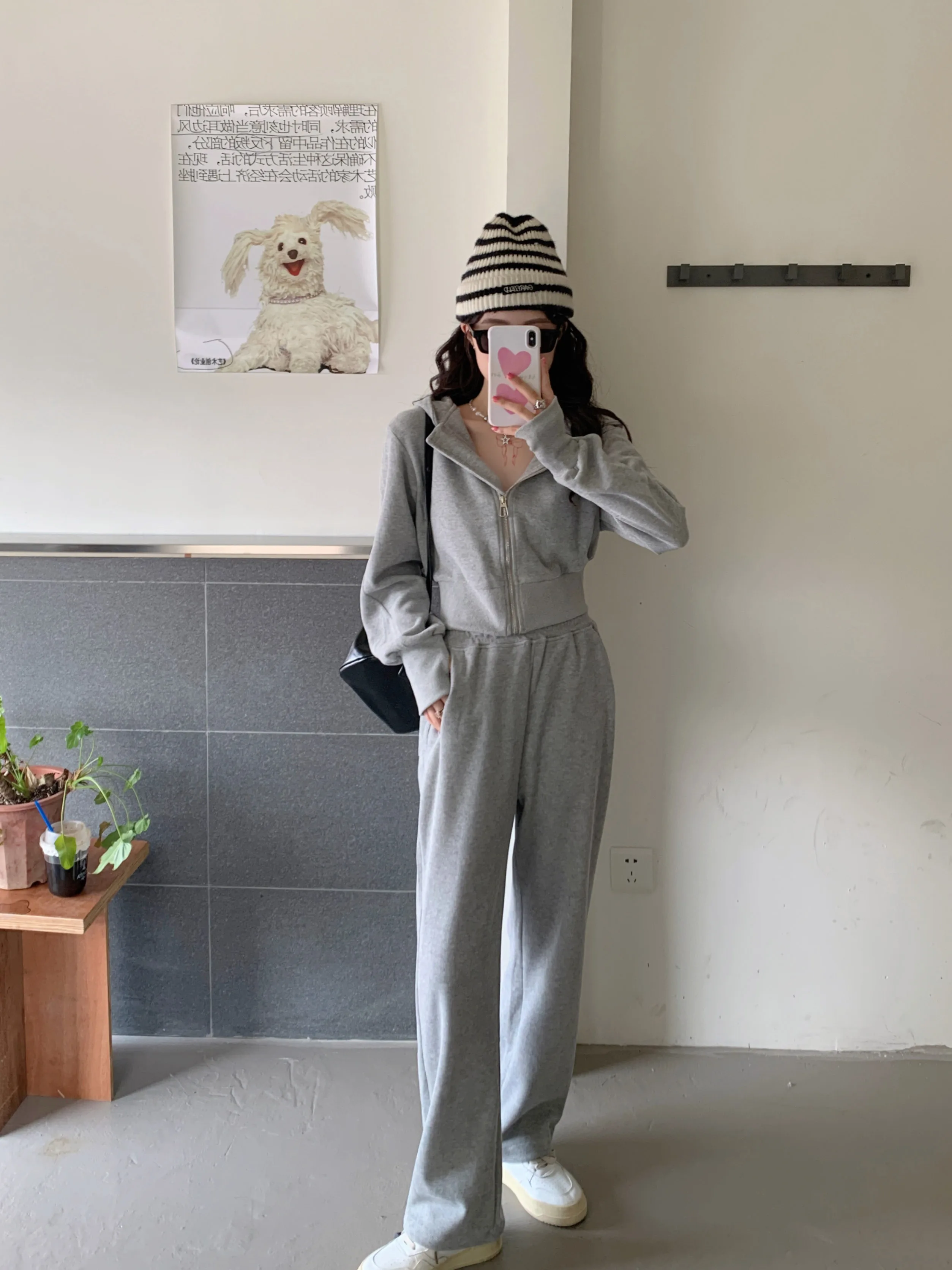 150 Short tracksuit women's hoodie coat 145 American casual pants two-piece xs Spring and Autumn