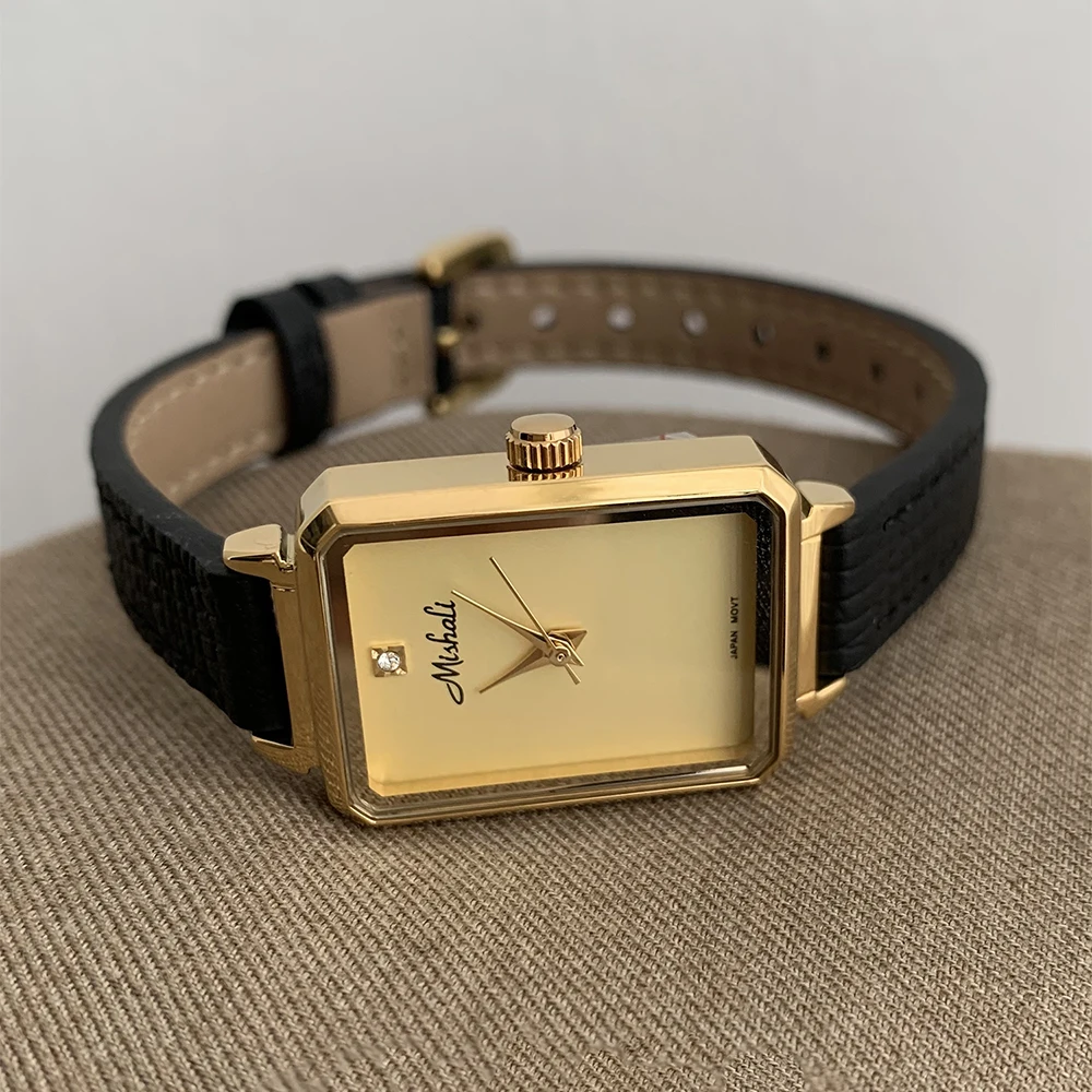 Fashion Temperament Vintage Senior Square Quartz Watch For women's girl Student gift  Women's accessories