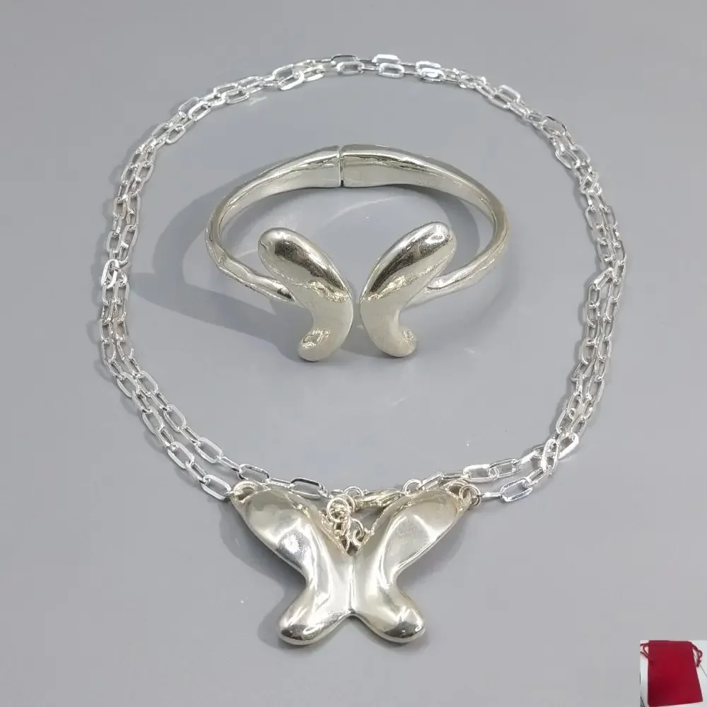 2026 Spain Elegant Commuting Style Gold Silver Butterfly Bracelet Necklace Jewelry Set Creative Gift
