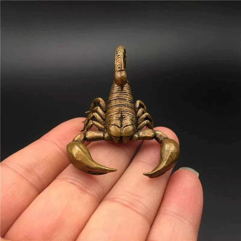 Exquisite Brass Pendant Sculpture Scorpion Keychain Statue Small Ornaments