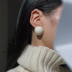 Ins Exaggerated 1.8cm Half Round Big Simulated Round Earrings White Statement Earrings For Women Korean Earrings Jewelry Gift