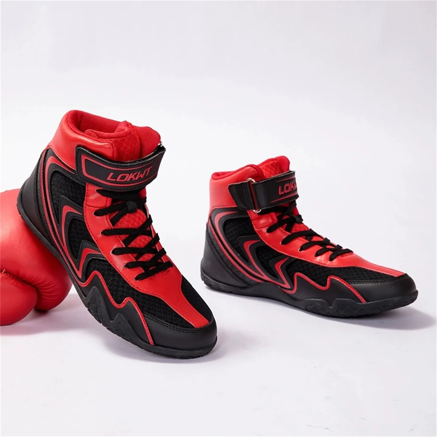 

Мужские кроссовки для профессионального борьбы и бокса: подошва Taurus – износостойкие и противоскользящие, для тренировок по Санда/боевым искусствам/ММА