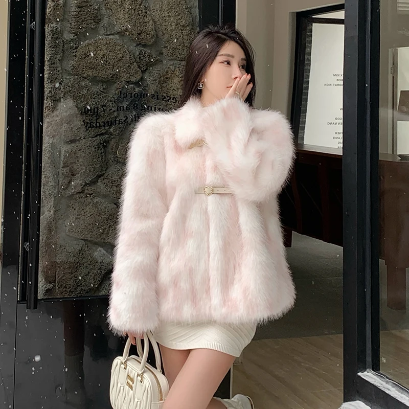 

2025 New Women's Winter Coat Loose Plush Thick Coat Multi functional Warm Artificial Fur Jacket Women's Clothing