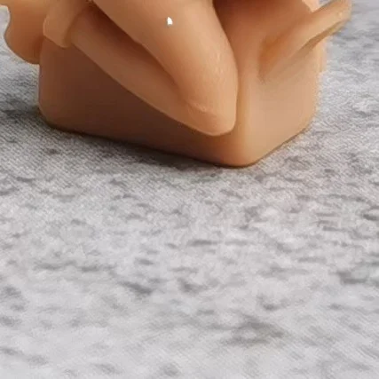 ModelScene – Die feinste weiße Knieende Frauendarstellung für Sammler und Erwachsene