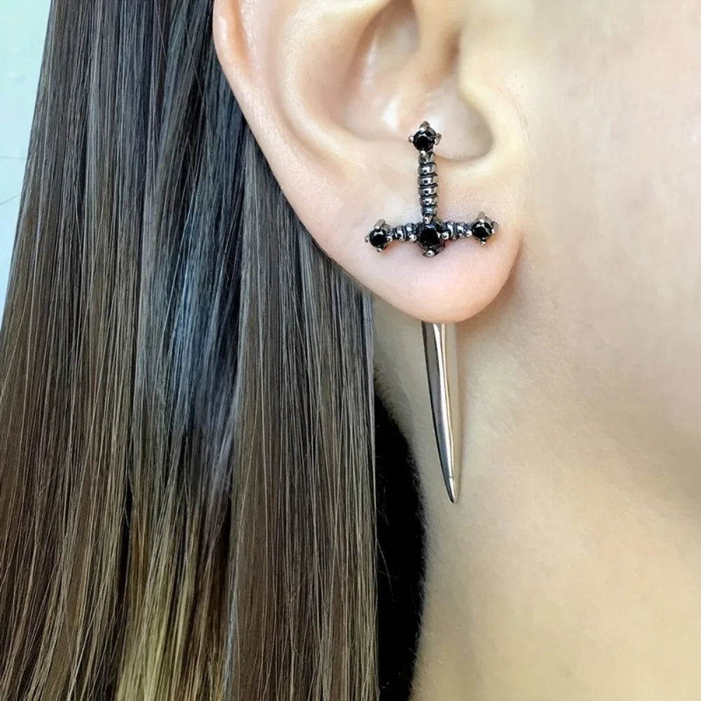 1pair Retro Gothic Dagger Stud Earrings with Artificial Crystal Decor, Cool Halloween Holiday Gifts