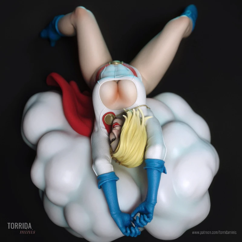 

Resin Figure 1/24 Scale Power Girl Assemble Model Kit Unassembled Dioramas and Unpainted Statuettes Toys