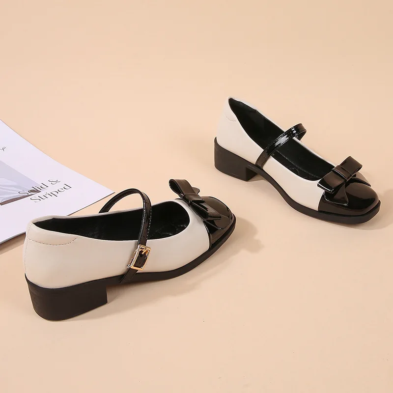 2026 Spring New Soft soled Soft Leather Bow Middle Order Shoes with Skirt Retro French Women's Shoes
