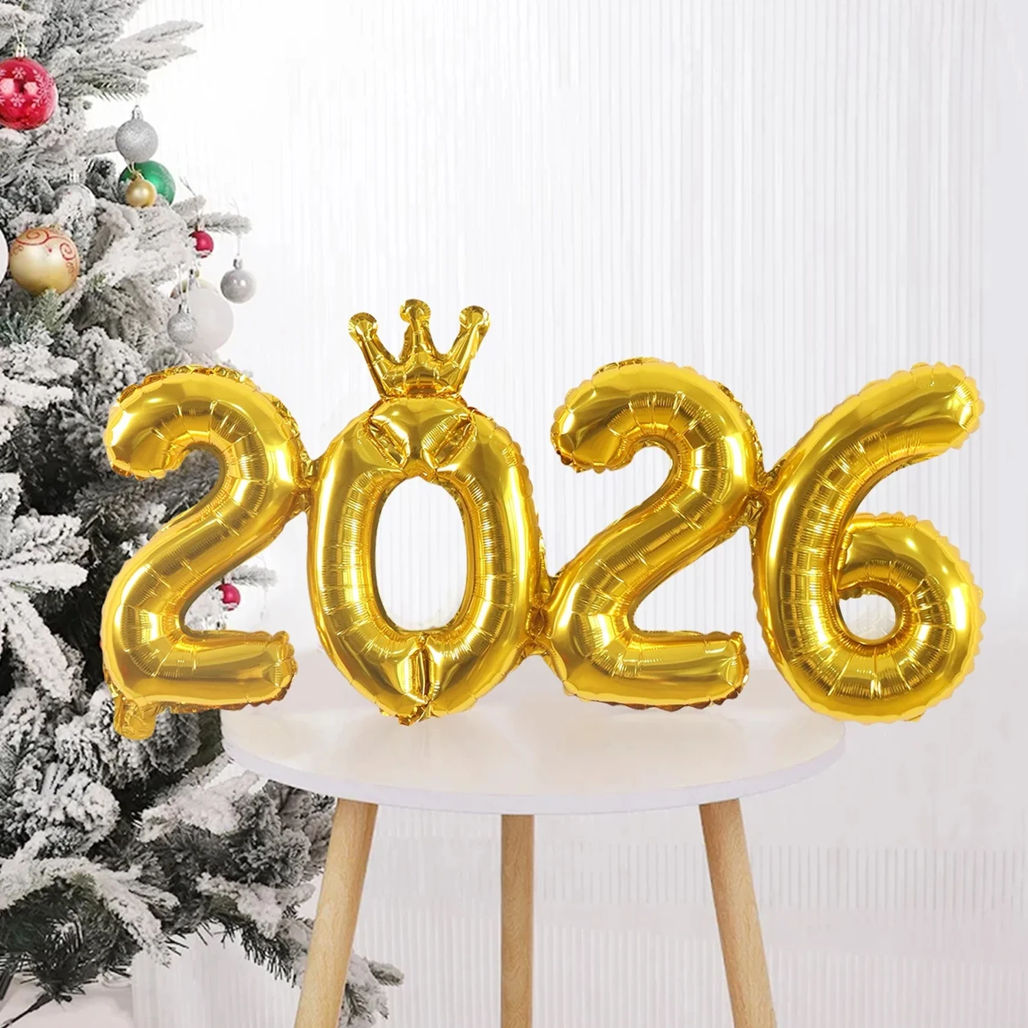 بالونة السنة الجديدة 2026 مقاس 16/32 بوصة باللون الذهبي والفضي 2026 بالون من رقائق معدنية مع تاج لزينة حفلات ليلة رأس السنة الجديدة لعام 2026