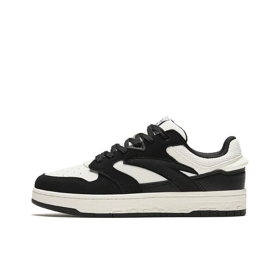 Anta Slip Resistant Abrasion Resistant Skateboard Shoes Women's Black White 122418051-2