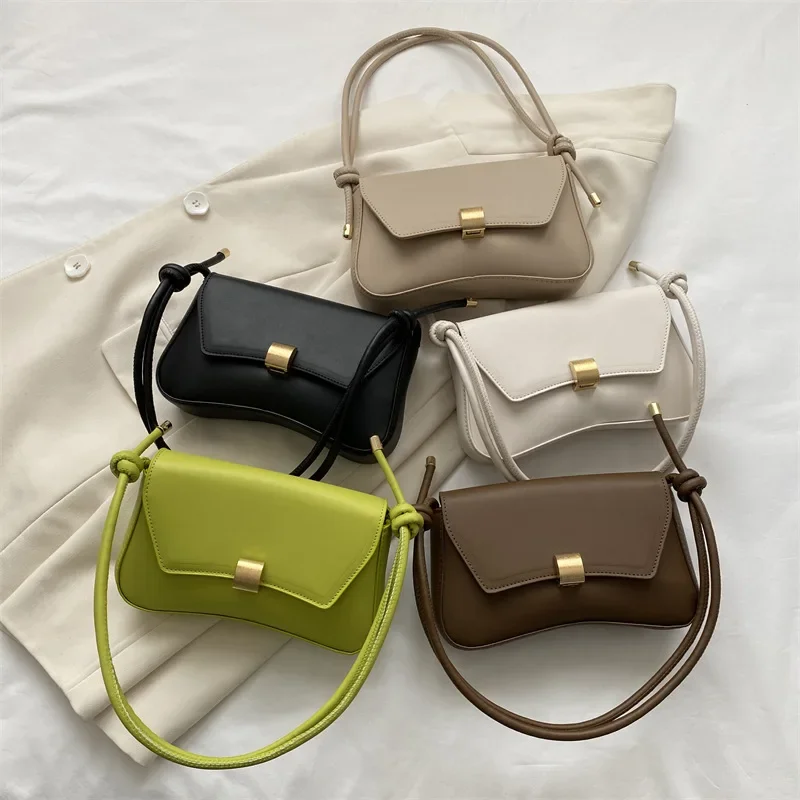 

Fashionable Minimalist Square Bag Women's Crossbody Shoulder Lock Buckle Bag Spring Summer New Arrival Soft PU Leather Polyester