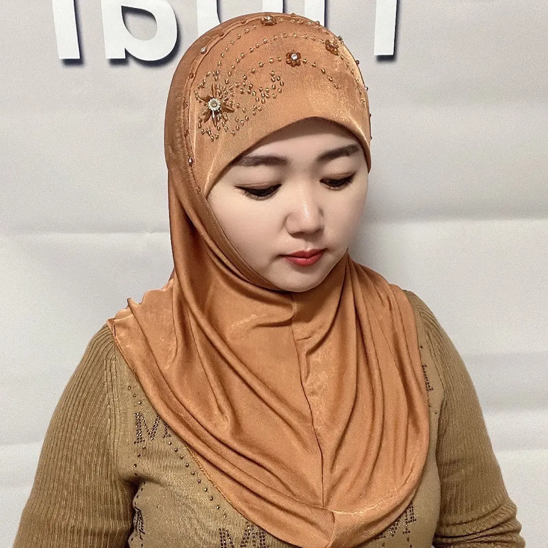 Freeshipping Hijab Moslim Vrouwen Sjaal Hoofddoek Luxe Kwastjes Chiffon Sjaal Malaysia Gebed Kufi Islam Saudi Arabië Mode