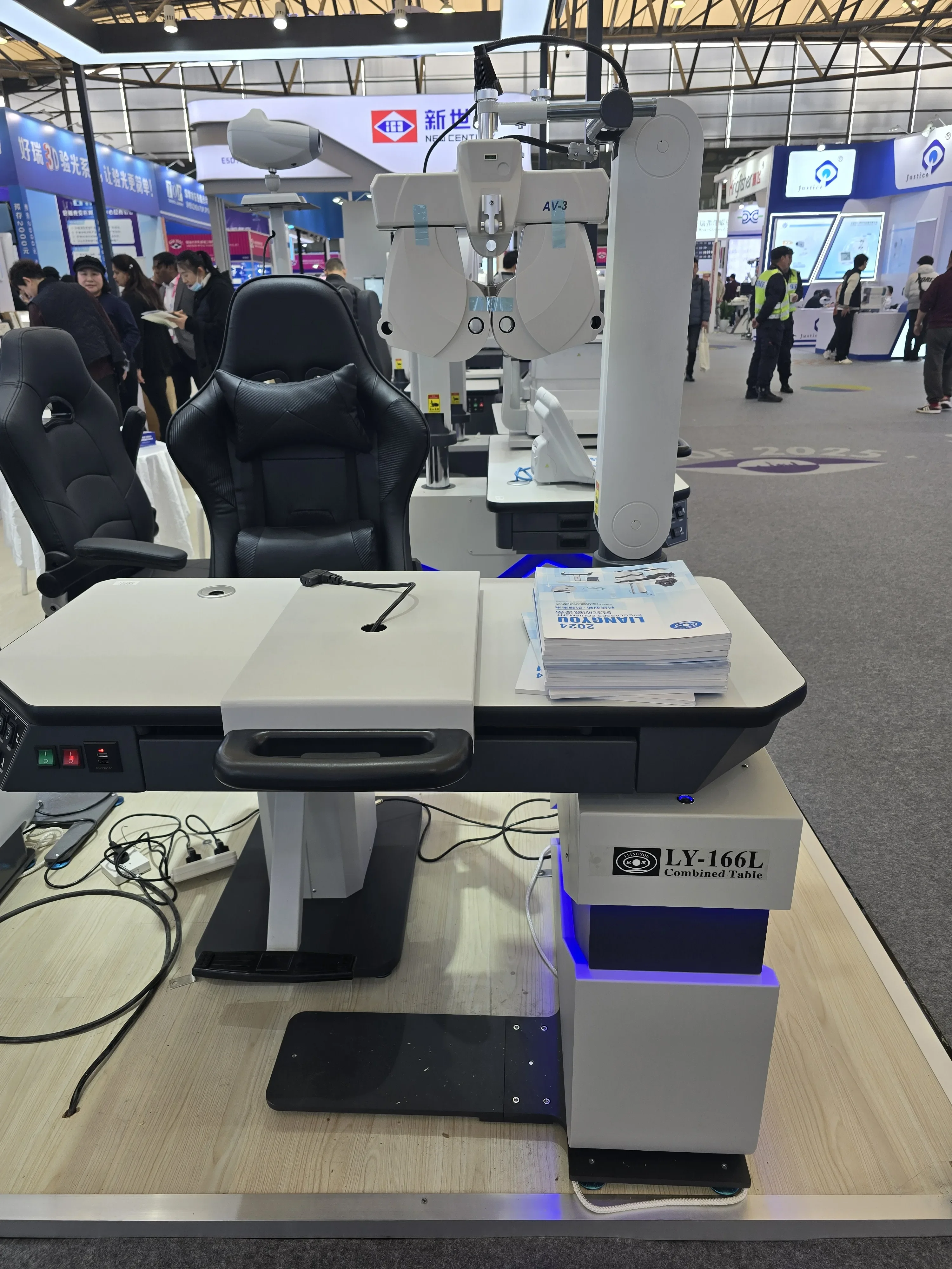 Optical Instruments  Optical Unit Combined Table Ophthalmic Refraction Chair Unit Optometry Table Combined Set for Sale