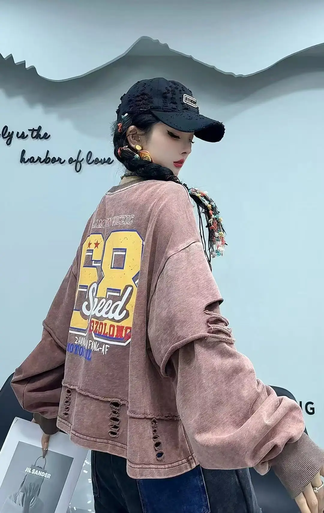 European Style Women's Sweatshirt 2025 Autumn New Personalized Patch Letter Print Distressed Sleeves Trendy Top Streetwear Women