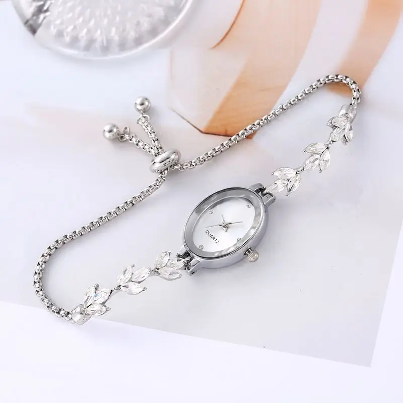 Ladies Watches Reloj Mujer Elegant Watch for Women Rhinestone Inlaid for Clover Oval Fashion Quartz Wristwatches Bracelet Clocks