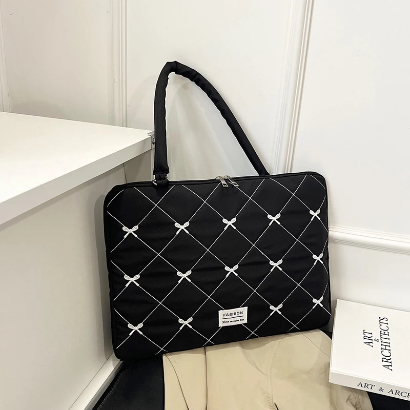 Women Quilted Laptop Cover with Multiple-Compartment Portable Laptop Shoulder Bags Lightweight Stylish Notebook Sleeve for Ipad