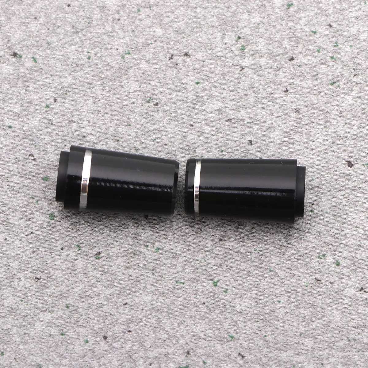 

2Pcs High Ferrules for 0.355 Inch Irons Shaft Sleeve Ferrule Replacements Sturdy Anti-Slip Golf Shaft Sleeves Easy