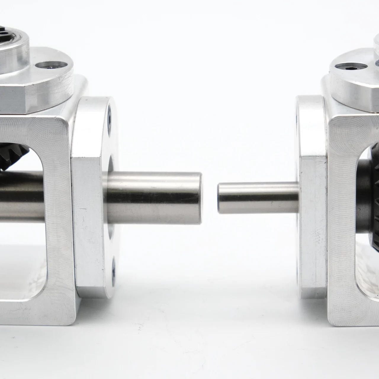 6mm 1/1 Direction Conversion Aluminum Alloy Bevel Gearbox 40mm AGV Multi-Axis Synchronous Motion Gearbox for Industrial Use