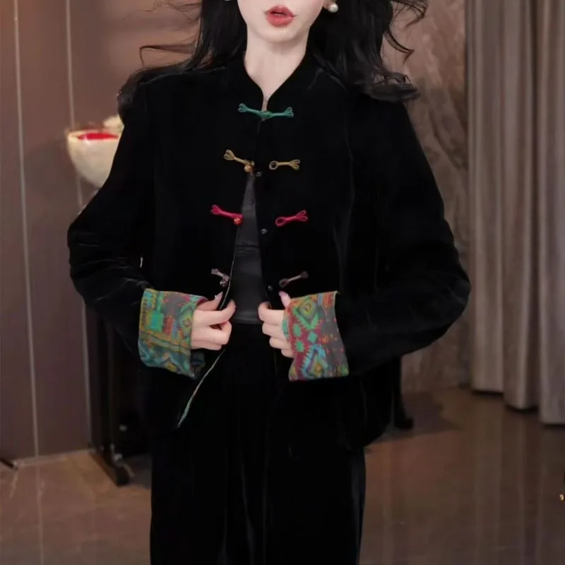 

2025 Autumn New Fashion New Chinese Style top With Feminine Temperament Slimming and Double-Sided Color Buttoned Velvet Jacket