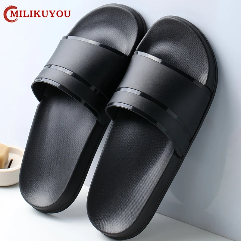 2024 Men Women Indoor Home Slippers Summer Soft Comfortable Bath Slippers Couple Family Flat Thick Platform Outdoor Beach Sandal