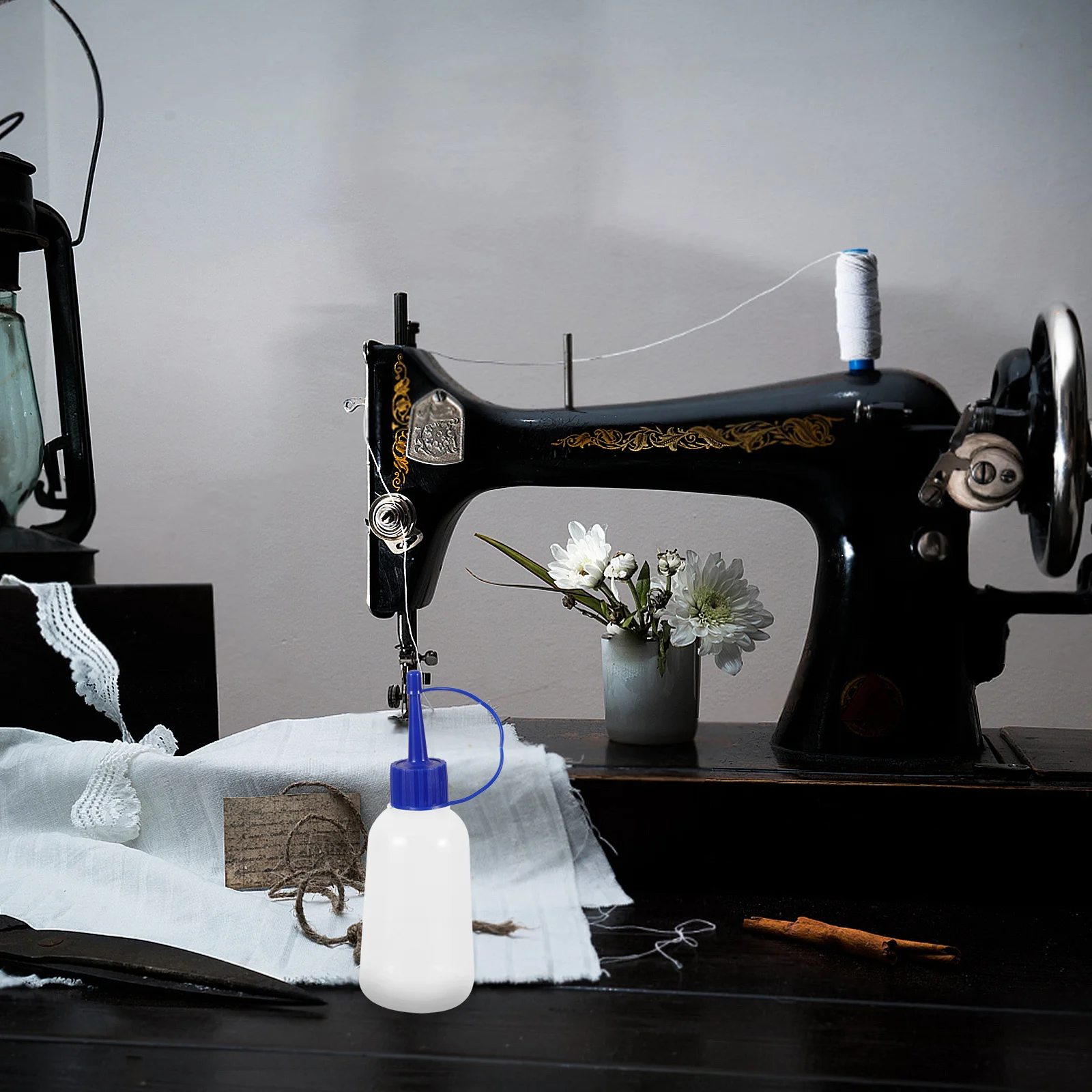 

10pcs Plastic Bottles Fine Tip Squeeze Bottle For Glue Oil Applicator Liquid Dispenser Craft Painting Refillable Container