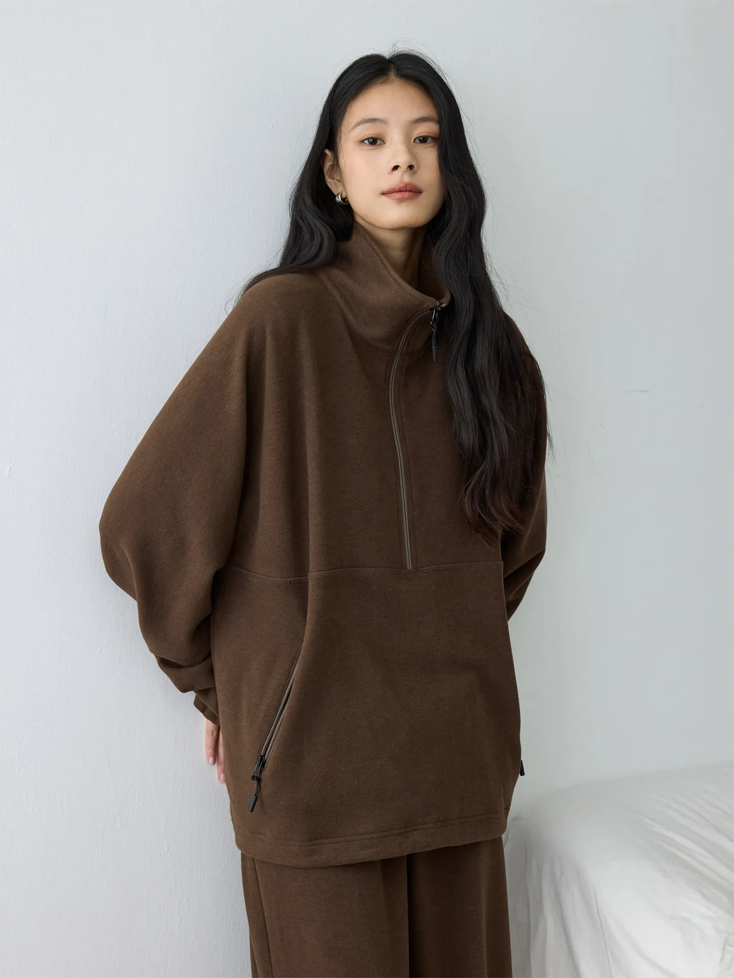 Waxy jiji mochi sweater _ semi-open zipper loose and thin large silhouette two wear drawstring abraded sweater