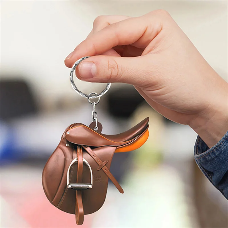 Saddle Shape Acrylic Key Ring Mini Key Chain Hook Fashion Western Cowboy Saddle Acrylic Pendant For Horses Lover Gift Decoration