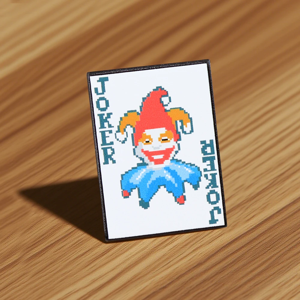 Cartoon-Joker-Abzeichen, Kartenspiele, Balatro-Peripherieartikel, Emaille-Anstecker, Pixel-Clown-Kunst, Brosche, Gamer-Spaß, dekoratives Sammelstück, Souvenir, Geschenk – Detail 4