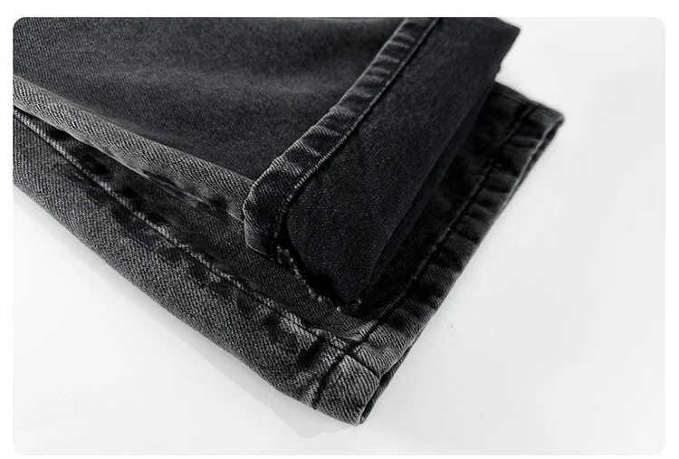 Frühlings- und Herbst-Kinderjeans in Schwarz, lockere gerade Hosen für Jungen, weite Denim-Hosen für Teenager. – Detail 13