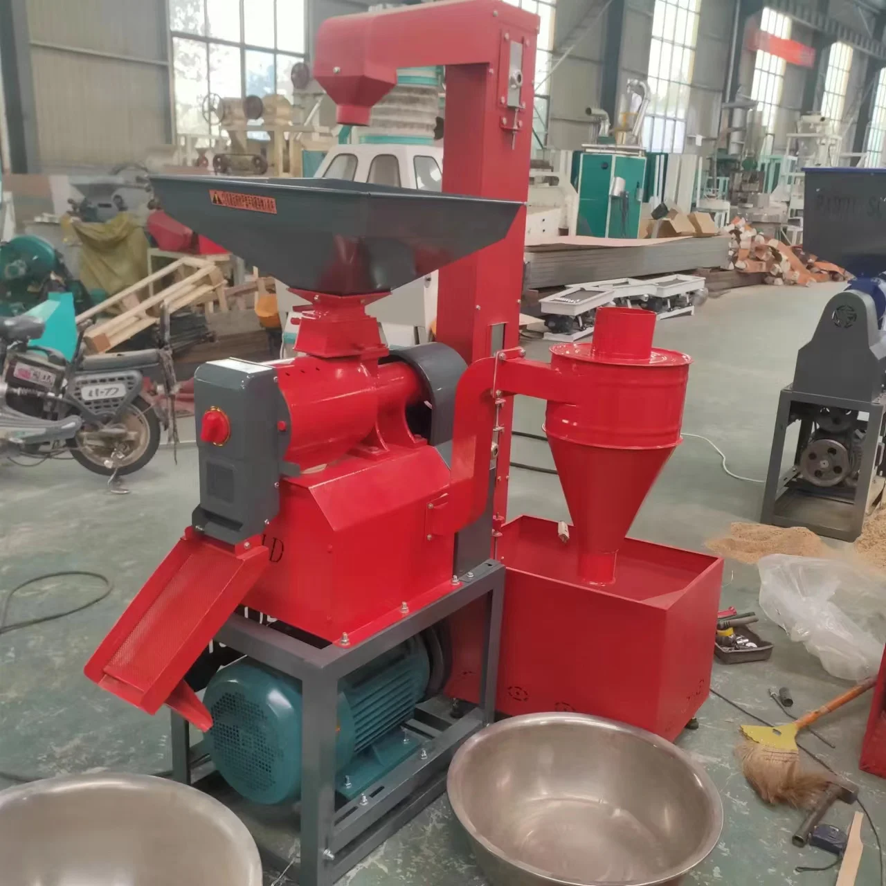 Rice Mill / Rice Mill Machinery Multi-function Modern Rice Mill/Wheat Maize Grinding Machine With Vibrating Sieve