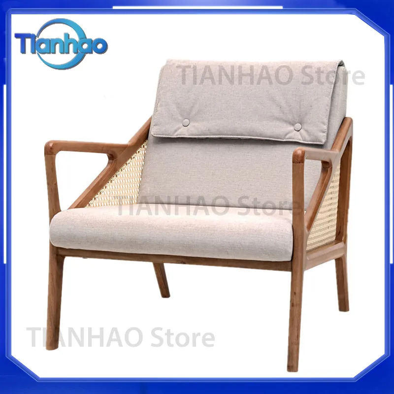 New Nordic Light Luxury Wicker Armchair for Modern Minimalist Living Room Fabric and Solid Wood Sofa Chair for Model Room