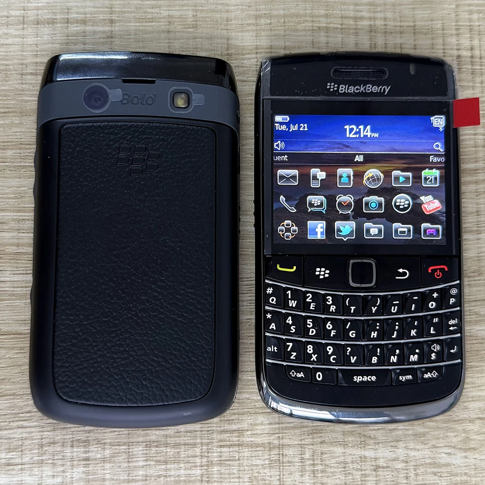 مراجعة وتحليل هاتف BlackBerry Bold 9780 3G: هل هو الخيار الأمثل لمستخدمي نظام BlackBerry؟