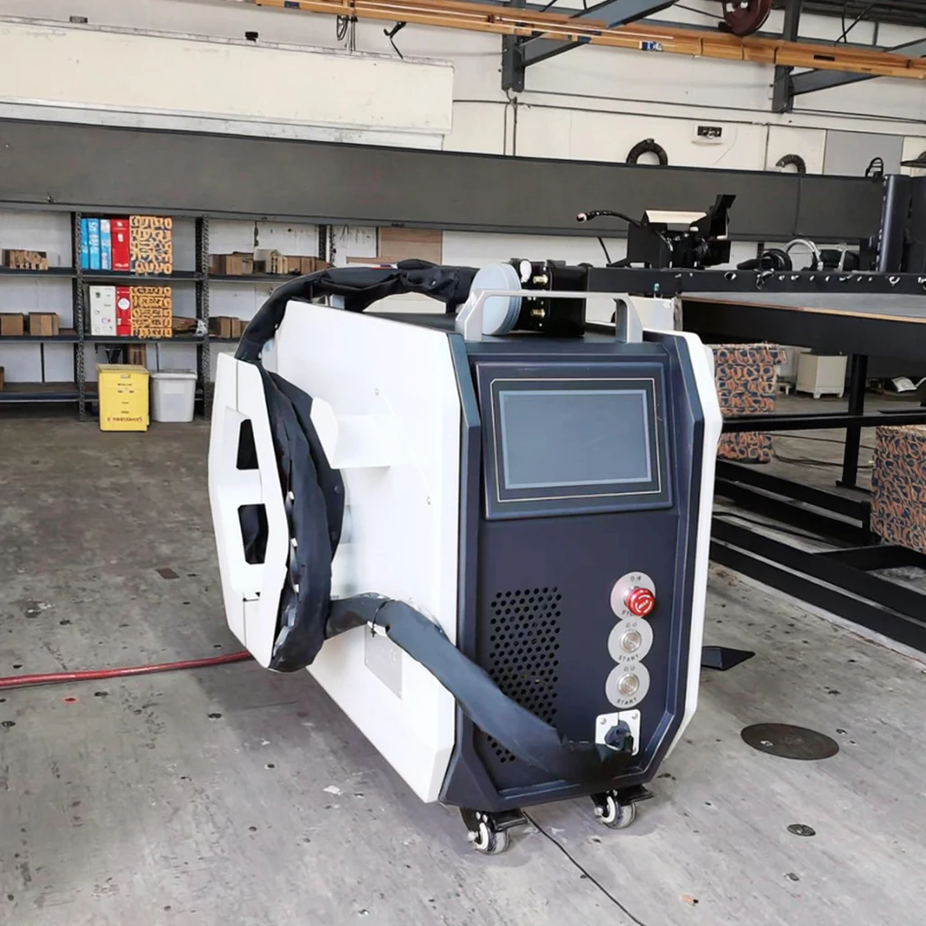 New 200w 300w 500w Portable Pulse Fiber Laser Cleaning Machine for Rust Wood Stone Stainless Steel Metal Aluminum