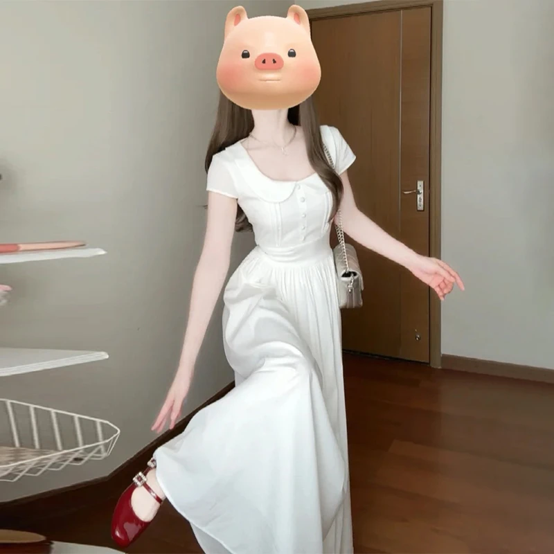 

Платье 2021, новинка лета, миниатюрный темперамент, потрясающая длинная юбка с прилегающей талией и квадратным вырезом