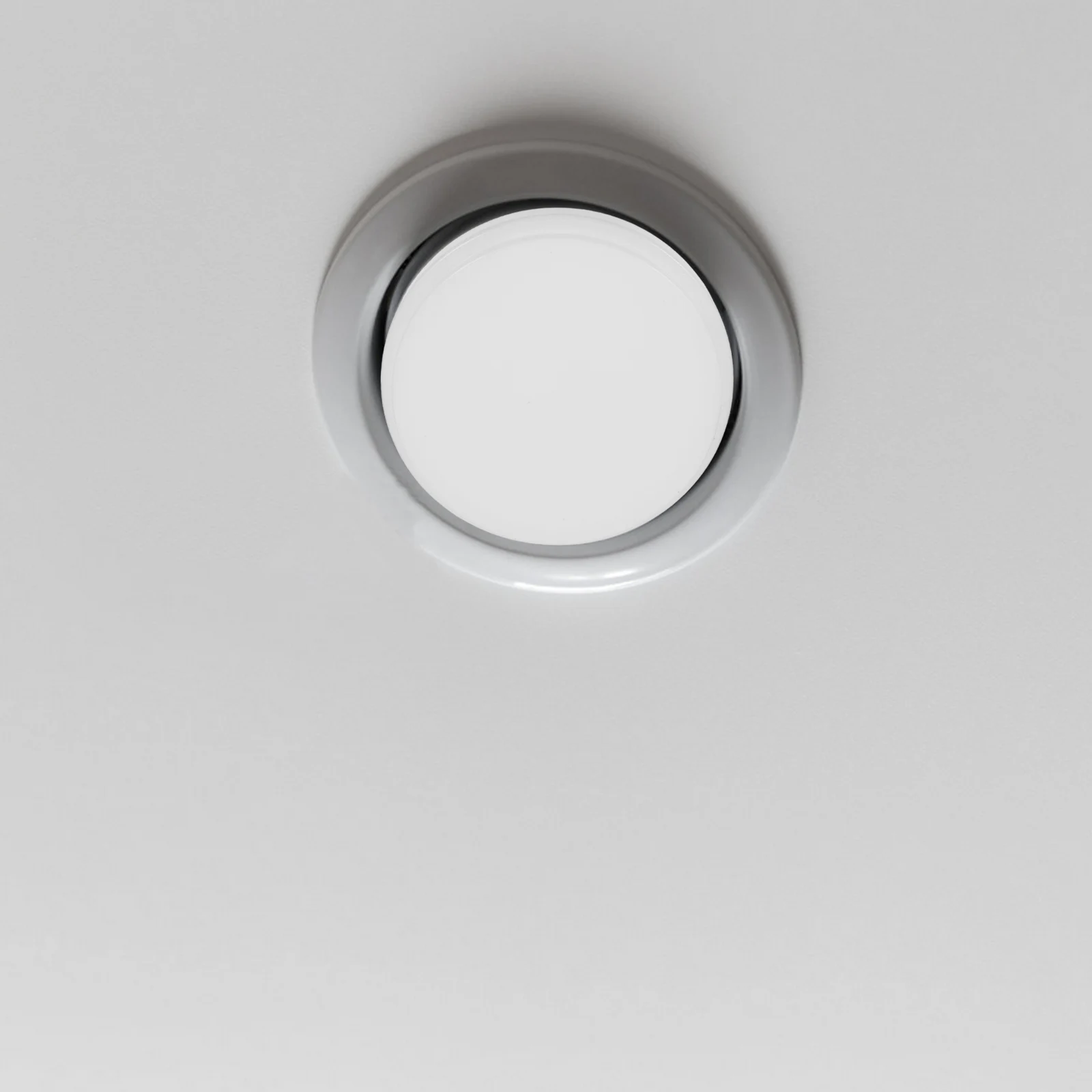 

Round Clip on Ceiling Lamp Shade Plastic Modern Lampshade Cover Replacement Finial for Bedroom Kitchen Living Room Ceiling Light