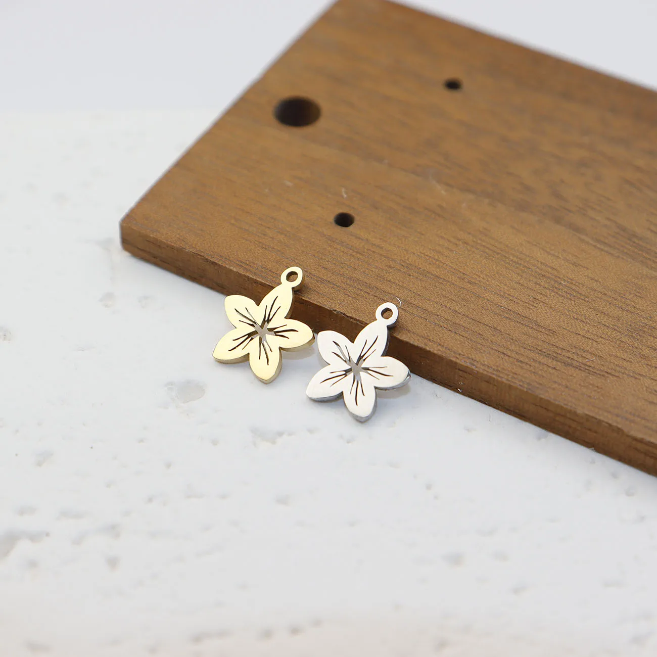 10pcs Stainless Steel Flower Fashion Jewelry Accessory Charms DIY Handcraft PVD Vacuum Plate Waterproof Antiallergic