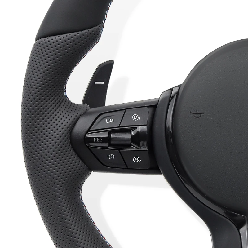 BMW F44 F01 F02 F10 F12 F20 F30 F32 M4 F82 335i E90 325i M5 M6 550i F83 428i X3 F13 E87 E92 E93用 全黒ステアリングホイール