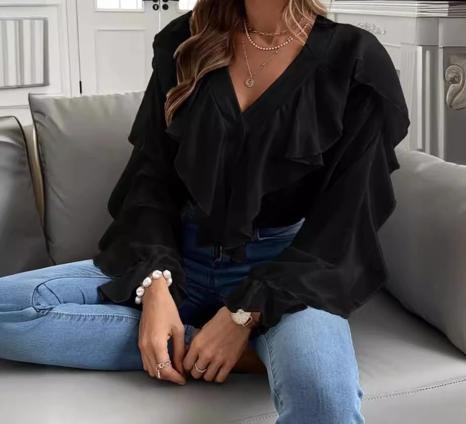 Nieuw damesshirt met V-hals en ruches van 2025, lente/zomer en lange mouwen