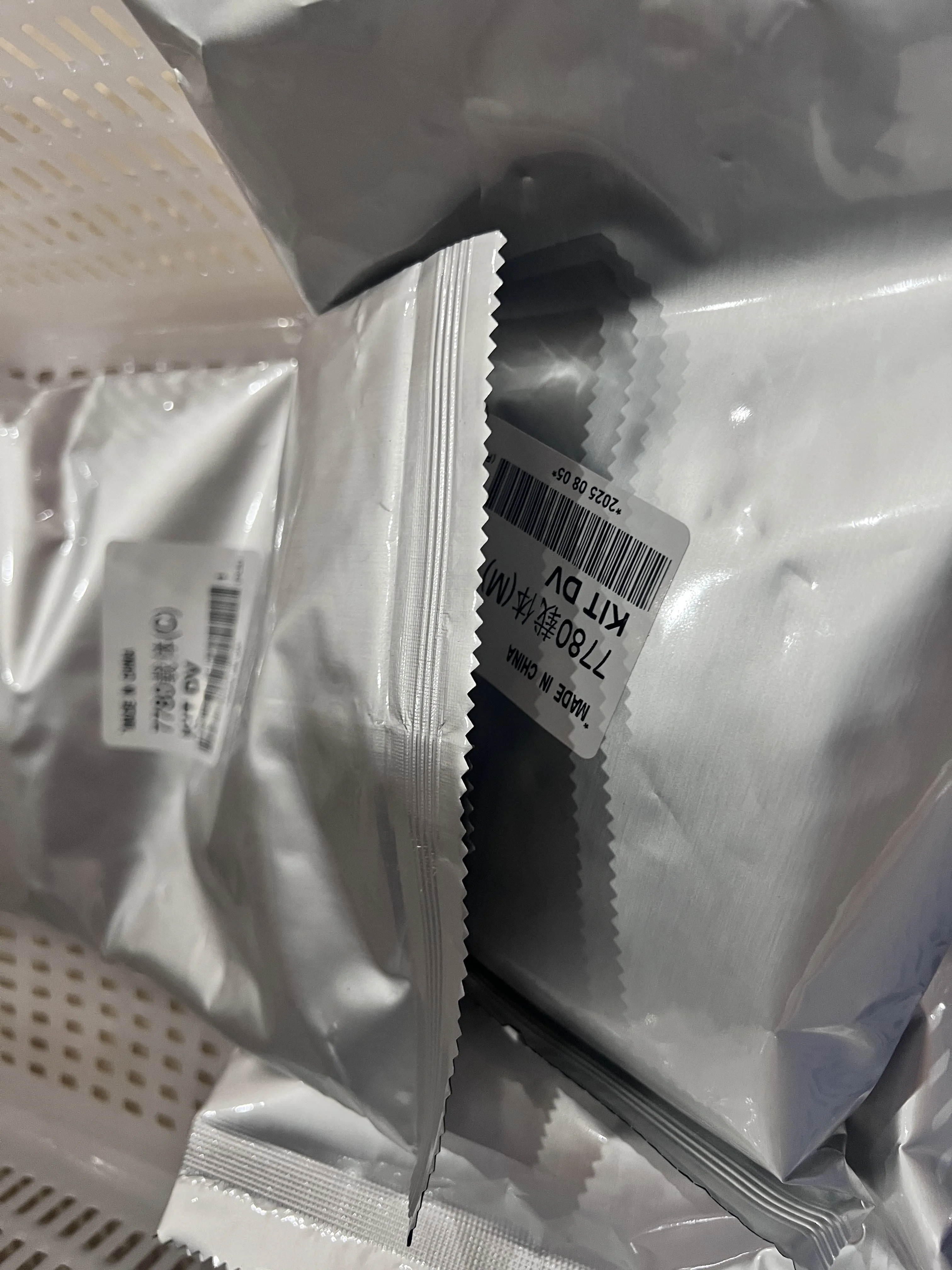 

1 шт. порошок разработчика KCMY для Xerox DC240 242 C75 J75 C70 C60 500 7550 6500 550 5065 7600 700 550 560 5580 6680 7780 6550 C7550