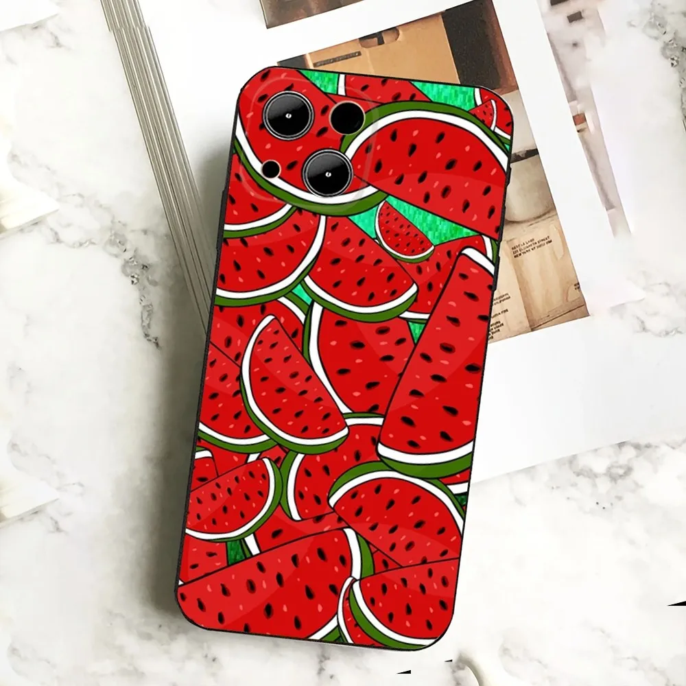 Рисунок 2 - Чехол для телефона с летними фруктами